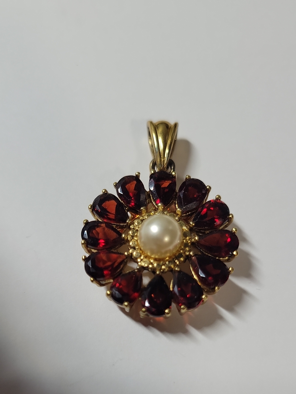 Gold-plated 925 Garnet Red Floral Pendant with Pearl Center